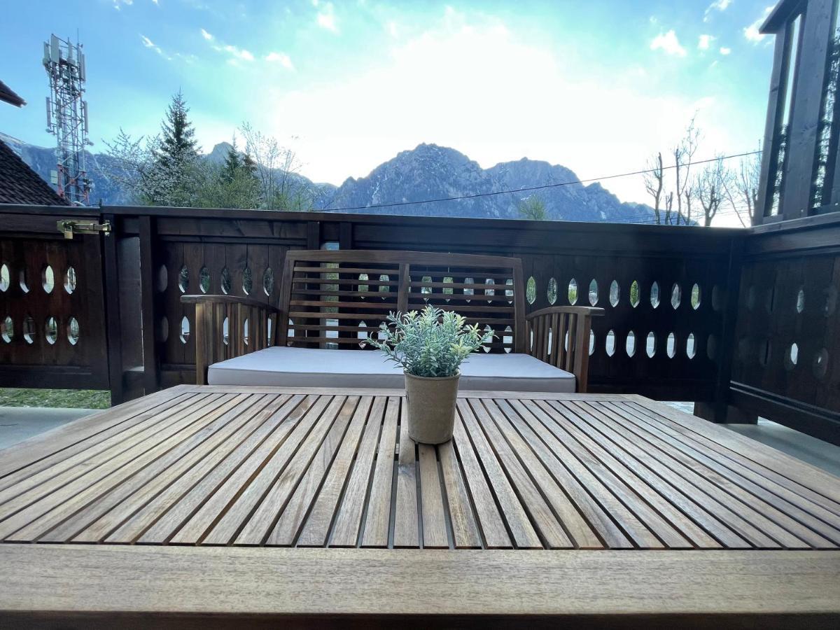 Castle Residence Apt. Zamorei Busteni Bagian luar foto